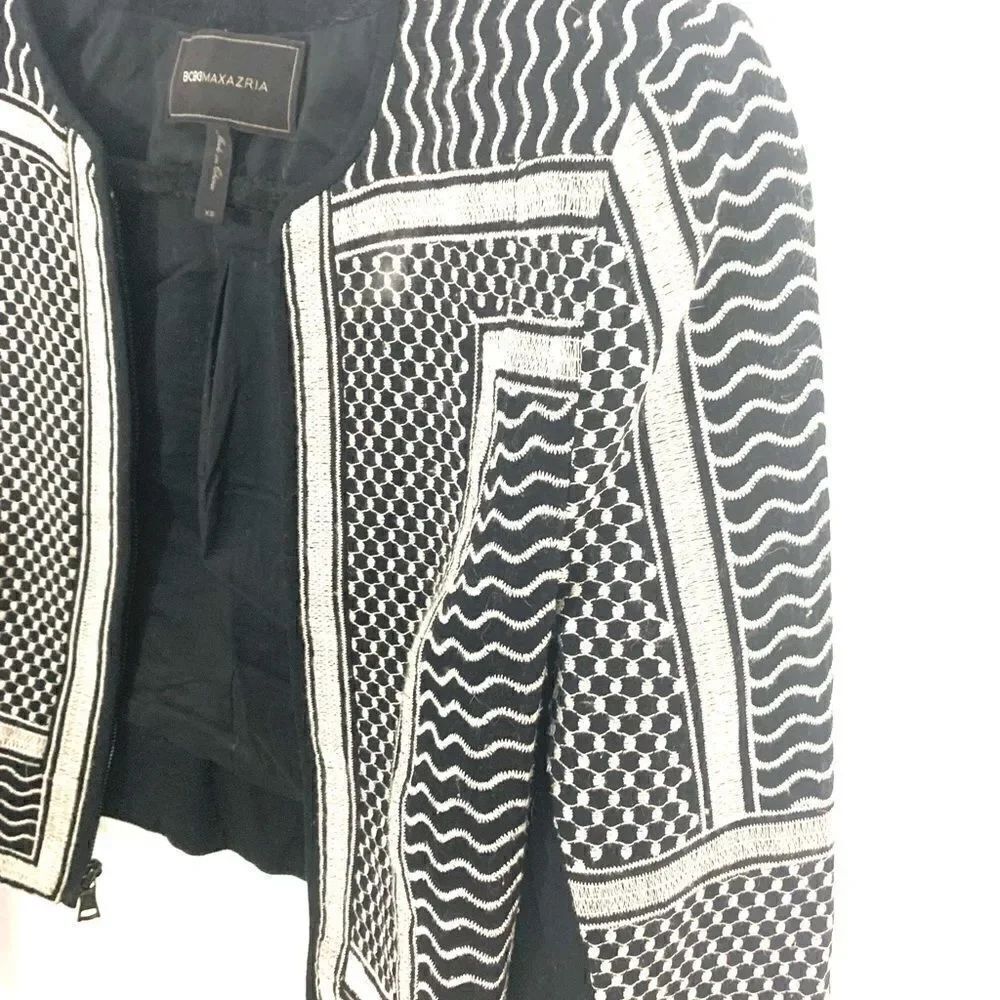 BCBG Aztec Psychadelic Open Jacket - Picture 4 of 11
